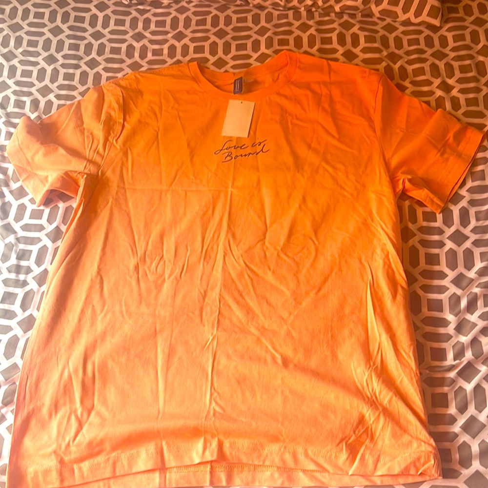 H&M tee shirt